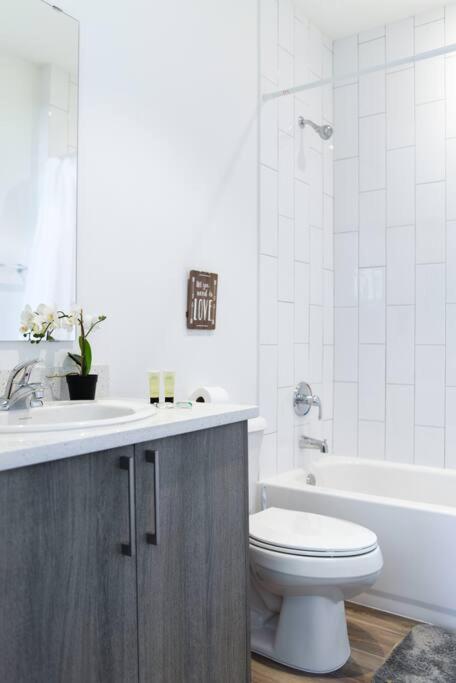 Awesome Townhouse 15 Minutes From The Beach Miami Luaran gambar