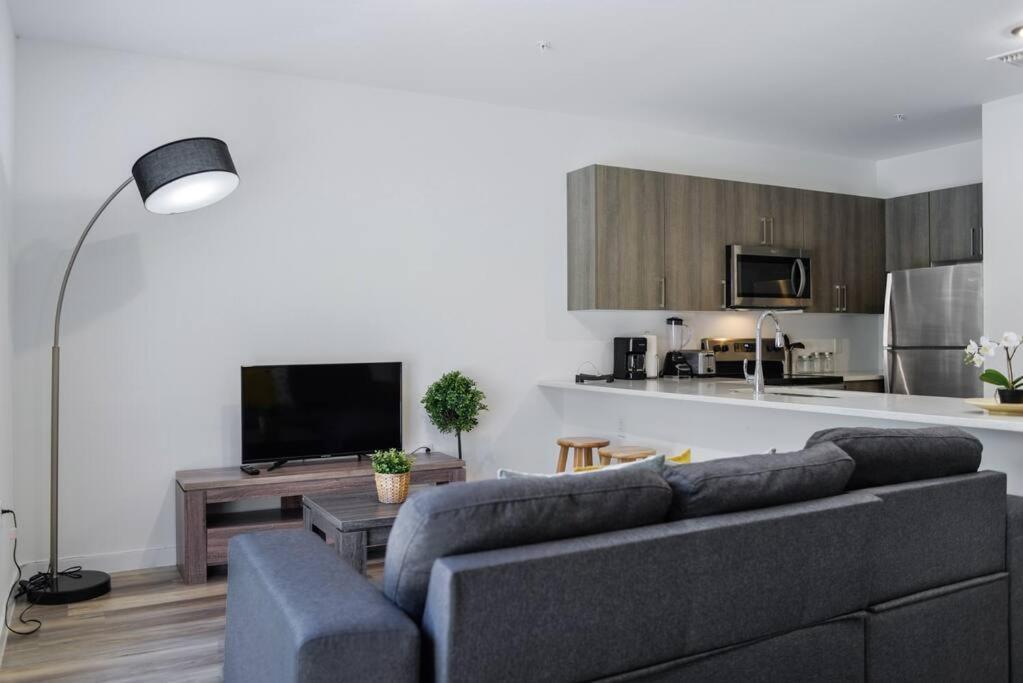 Awesome Townhouse 15 Minutes From The Beach Miami Luaran gambar